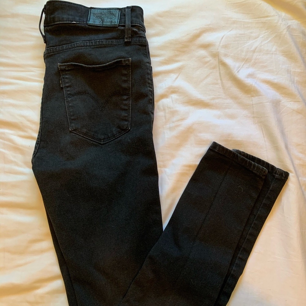720 High Rise super skinny Levi  jeans
